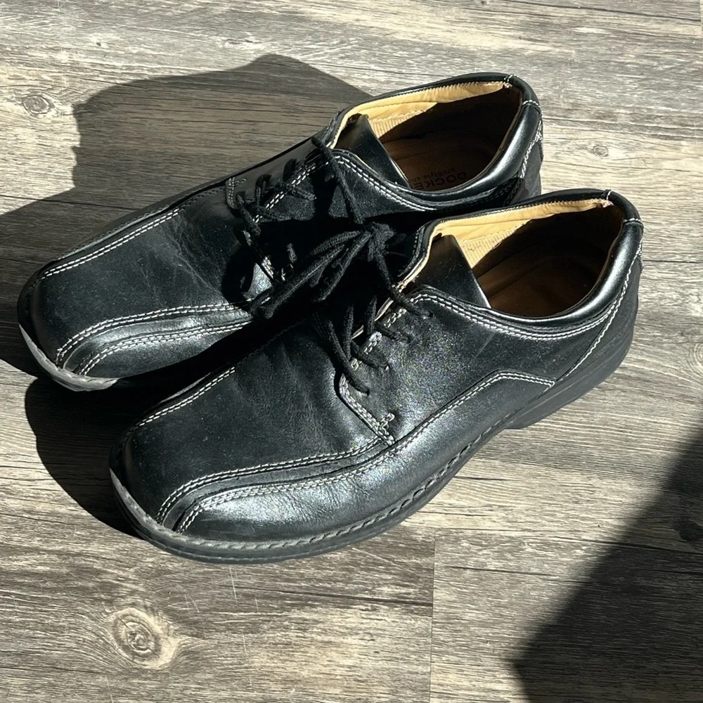 Dockers leather Black mens size 10 shoes